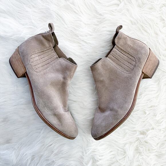 Michael Michael Kors Shaw Suede Chelsea Bootie - Picture 1 of 7